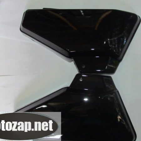 Пластик Alpha чорний бардачка Л+П к-кт