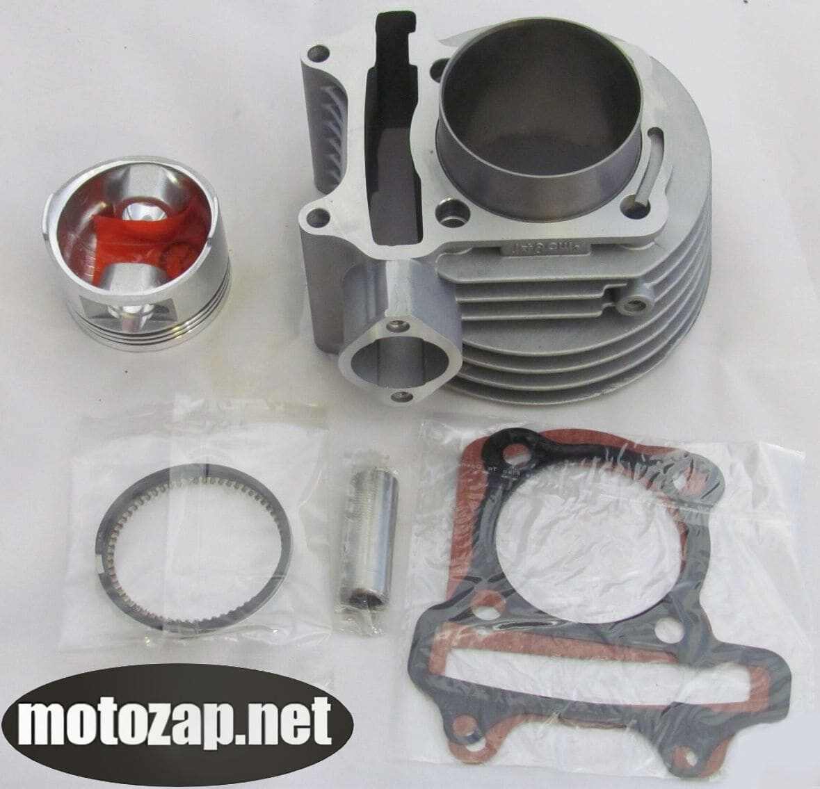 Поршнева (ЦПГ) Циліндр з поршнем скутер GY6 4Т 150куб 57,4mm Тайвань