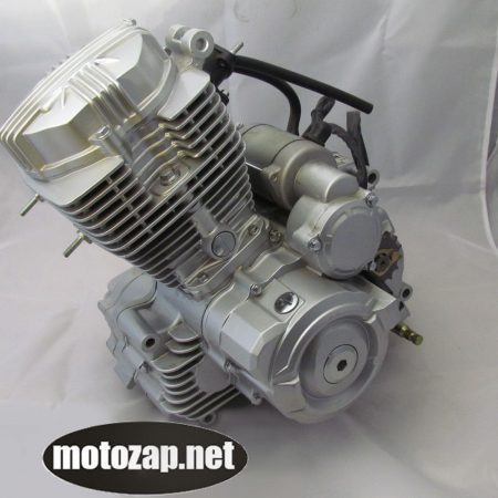 Двигун CG 200куб 163FMJ з балансувальним валом (штовхачі)