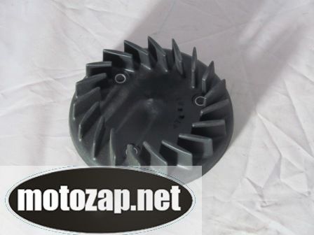 Вентилятор двигуна скутер YAMAHA кріплення на 3 болта