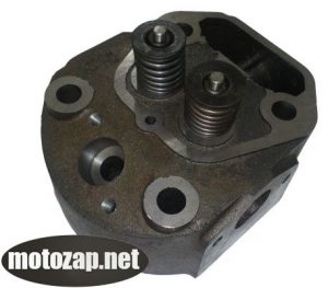Головка циліндра з клапанами мотоблок R180N