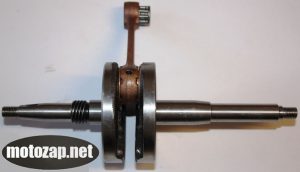 Колінвал скутер HONDA TACT AF16