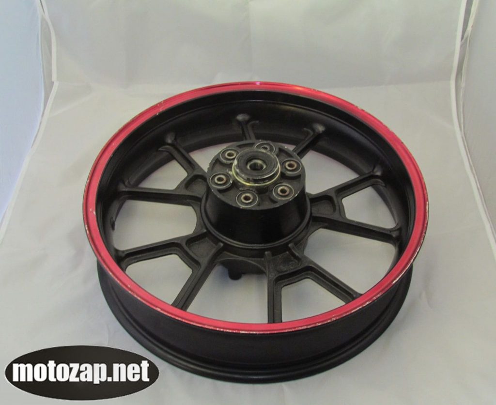 Диск заднього колеса 17+ покришка 140/70-17 (спортбайк 200/250куб)