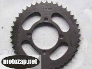 Зірочка задня MUSSTANG 428*42 d=64/83mm 4 отвора 45 сталь