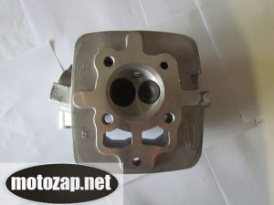 Головка циліндра мотоцикл CG 200куб в зборі з клапанами з кришкою
