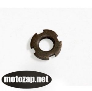 Гайки різні стопорні руля + зчеплення