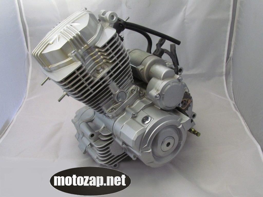 Двигун CG 200куб 163FMJ з балансувальним валом (штовхачі)