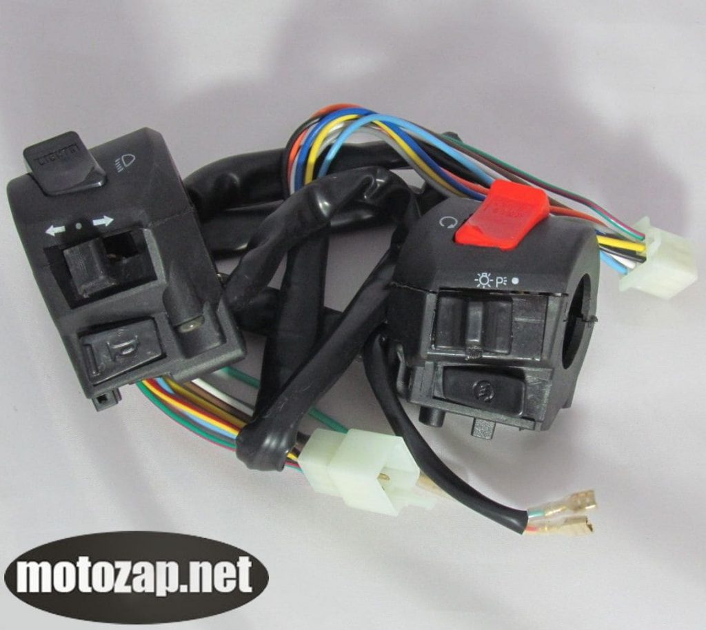 Перемикачі (блоки) руля к-кт 2 шт мотоцикл CG/CB 150/200куб Viper