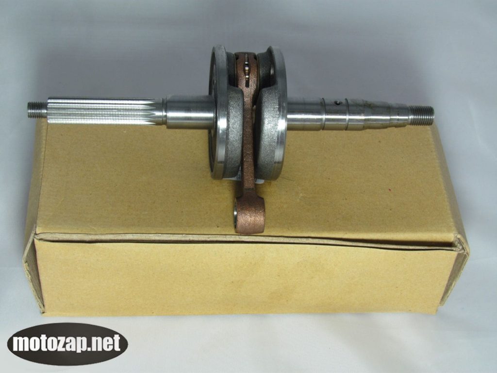 Колінвал скутер YAMAHA JOG 90куб 3KJ d12 Тайвань (в упаковці)