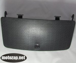 Пластик STORM кришка бардачка грудини