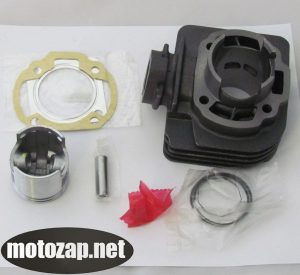 Поршнева (ЦПГ) Циліндр з поршнем скутер SUZUKI AD 50куб 41mm Тайвань