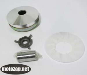 Варіатор передній скутер GY6 4Т 50куб з пальцем з хрестовиною з вентилятором