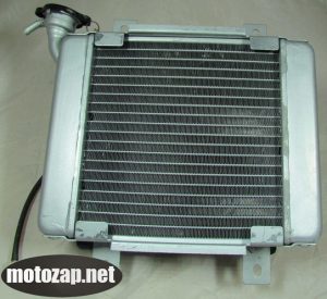 Радіатор мотоцикл