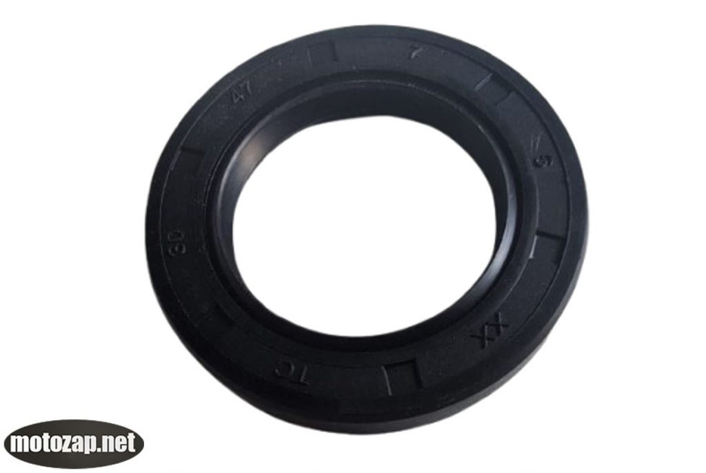 Сальник 1 шт 30*47*7 переднього колеса KAYA 612