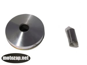 Варіатор передній скутер SUZUKI AD 50куб з пальцем з щокою